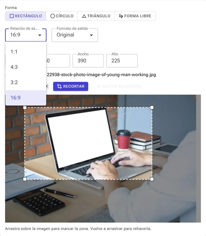 Relación 16:9 bloqueada — el marco mantiene sus proporciones.